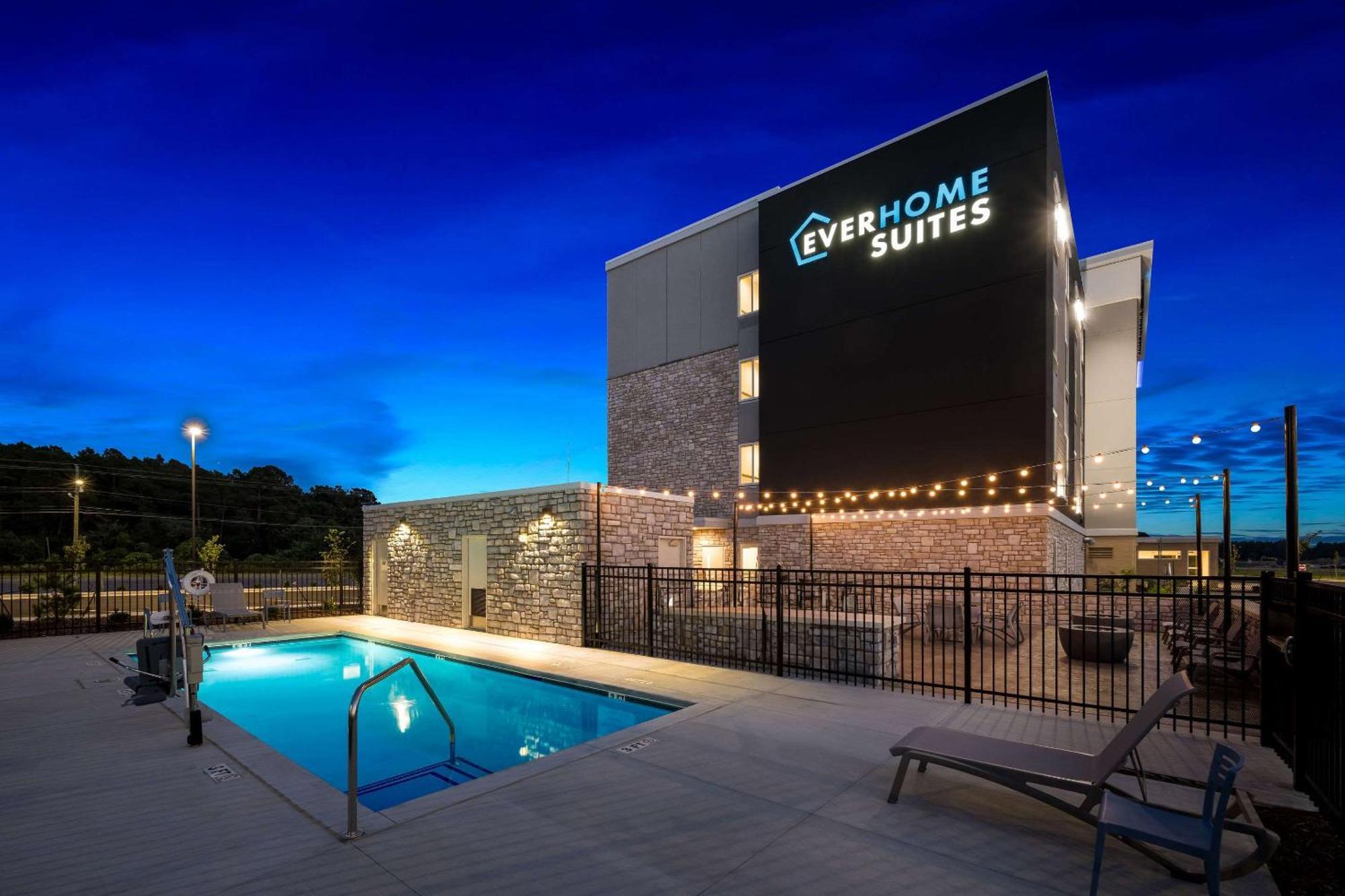 Everhome Suites Fayetteville Near Fort Bragg Eksteriør billede