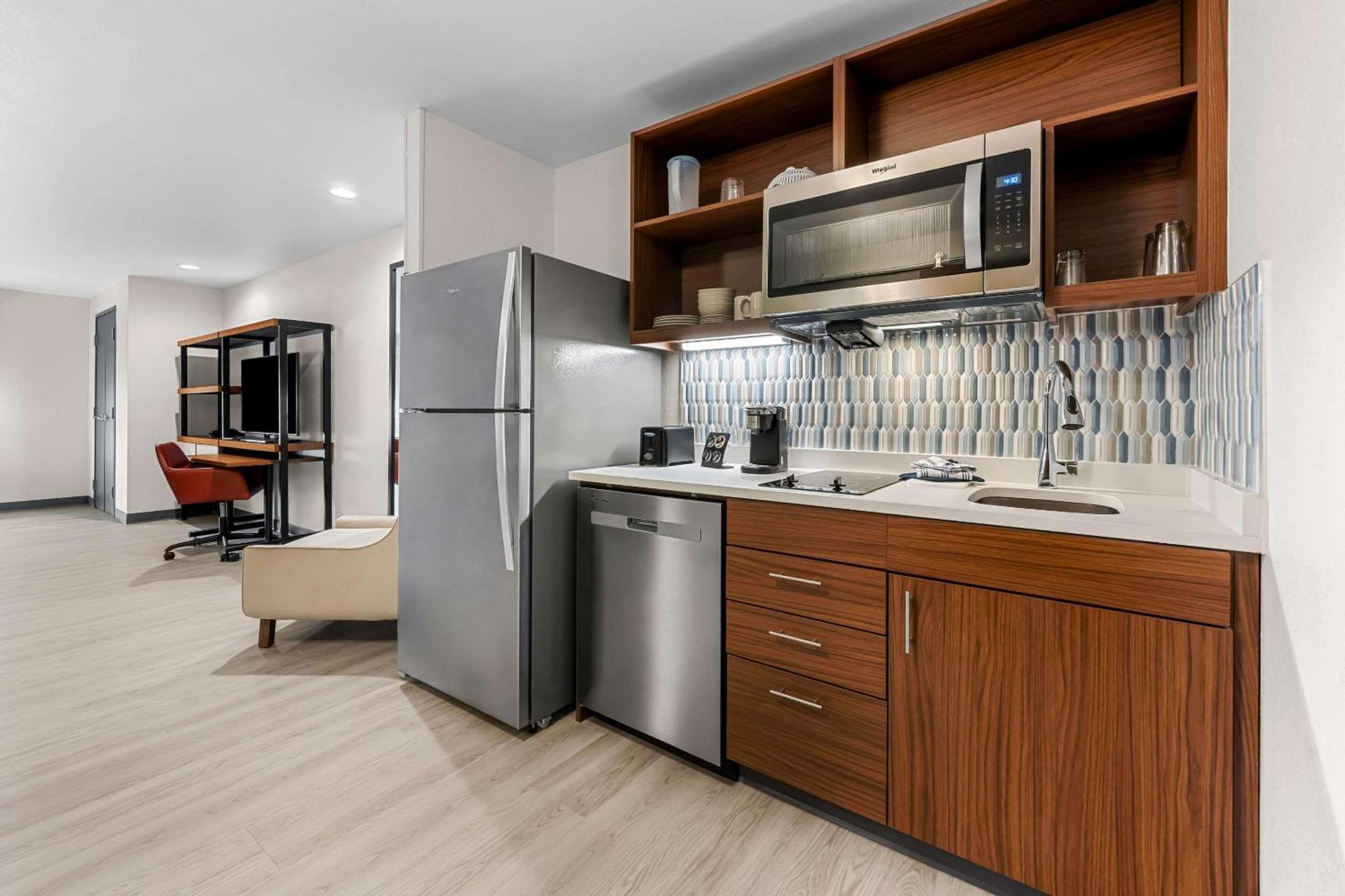 Everhome Suites Fayetteville Near Fort Bragg Eksteriør billede