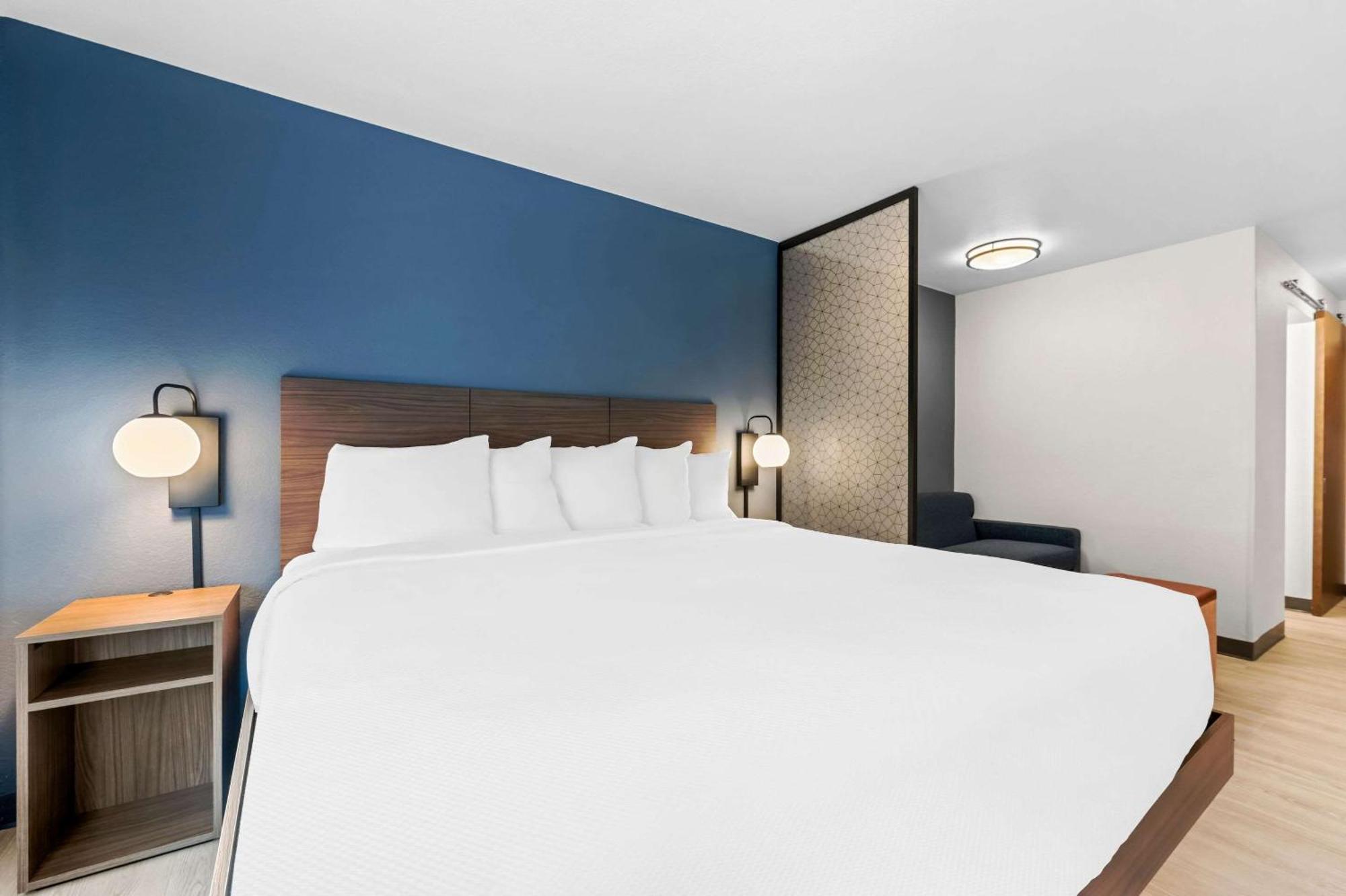 Everhome Suites Fayetteville Near Fort Bragg Eksteriør billede